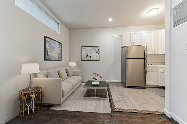 Rented by Vector New York, LLC | media 2