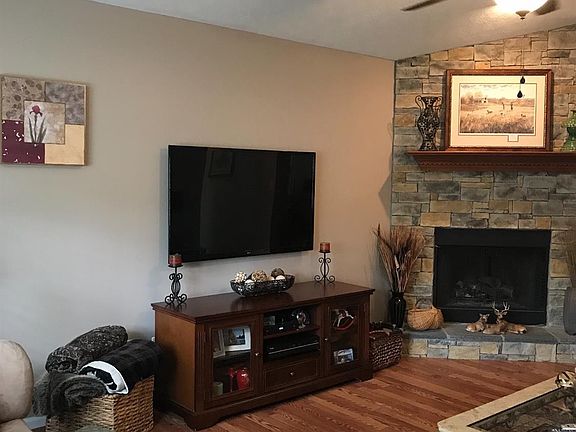3rd image of 2737 Whiteberry Dr