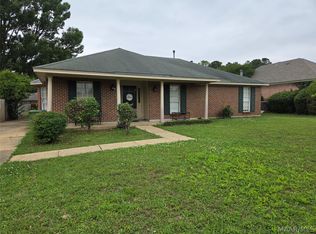 2700 Fair Oaks Dr, Montgomery, AL 36117