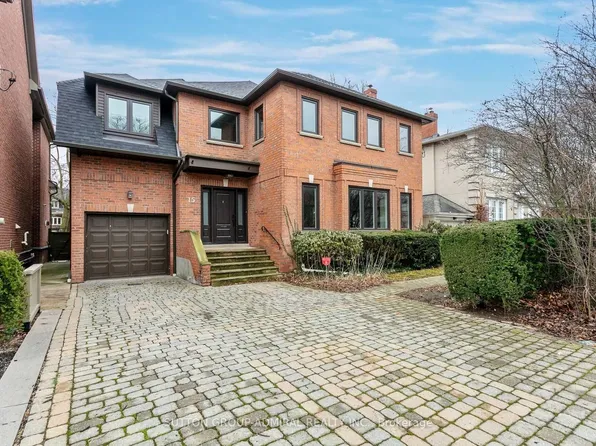 15 Whitehall Rd, Toronto, ON M4W 2C5