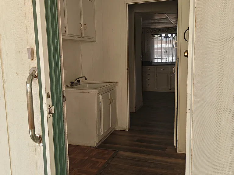13834 Trinidad Dr — Photo 1