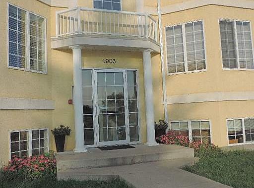 2nd image of 4903 51st Ave #3