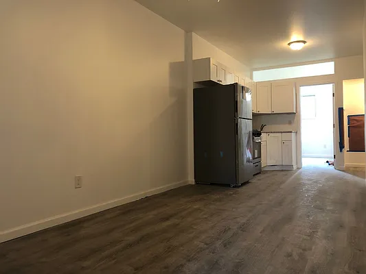 Rented by Level Group | media 10