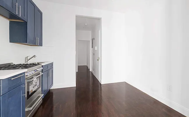 Rented by Compass | media 14