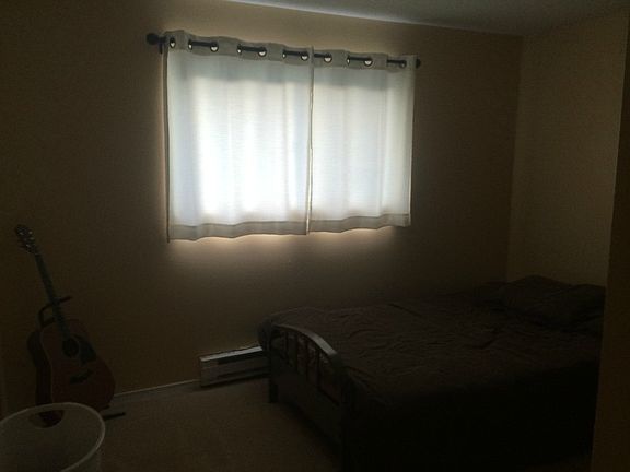 4th image of 6314 N Hale St