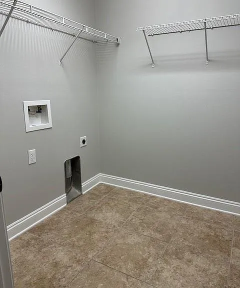 8905 Spring Grv N — Photo 12