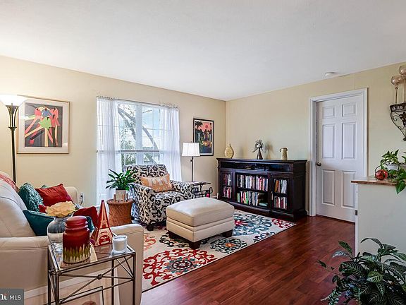 2nd image of 11256 Torrie Way APT K