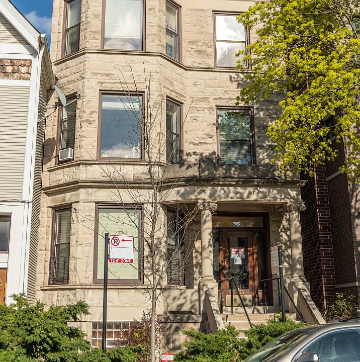 1st image of 3423 N Seminary Ave