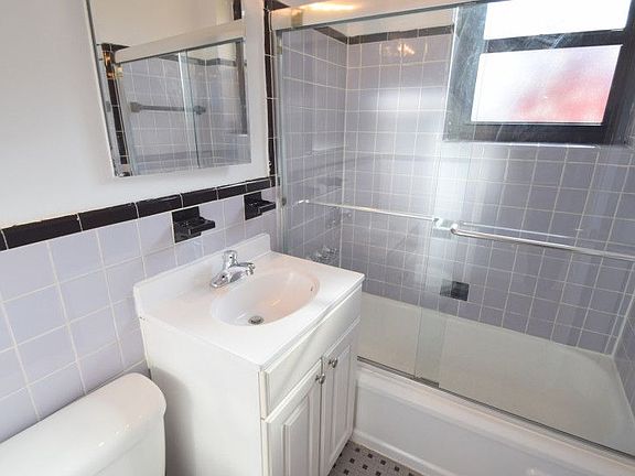 4th image of 1983 Sedgwick Ave APT 6C