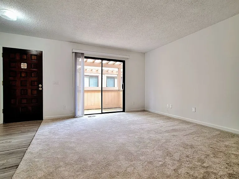 14575 S Bascom Ave — Photo 8