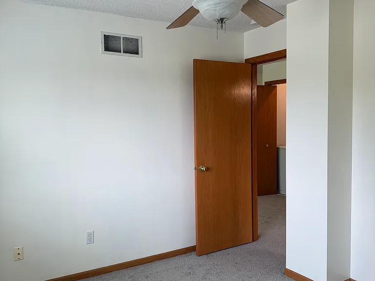 15758 Flackwood Trl — Photo 2