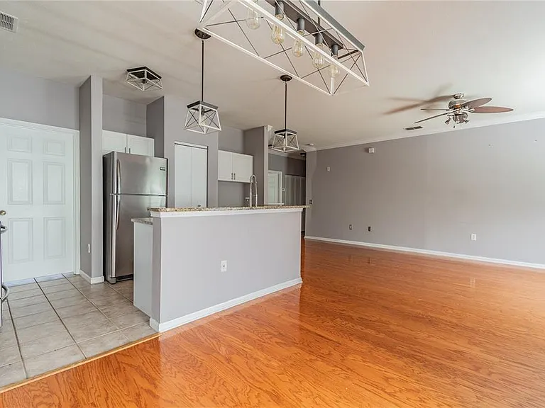 2265 Portofino Pl #21212 — Photo 11