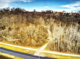 1141 Greens Bottom Rd, Saint Charles, MO 63304