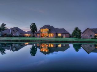 504 War Eagle Ln, Yukon, OK 73099