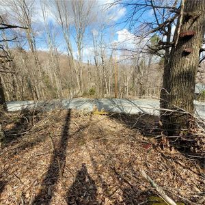 134-136 Wild Daisy Lane, Banner Elk, NC, 28604