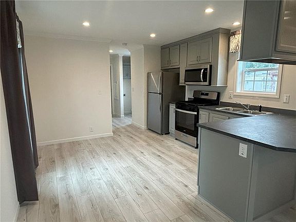 3rd image of 1346 Twenty Newport Ave #A