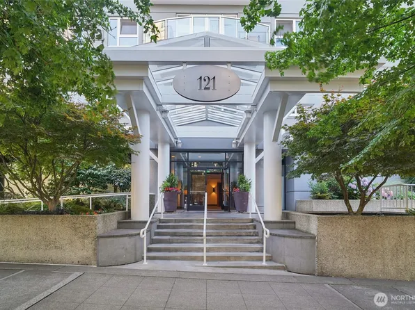 121 Vine Street #402, Seattle, WA 98121