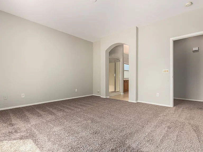 7927 W Mohave St — Photo 12