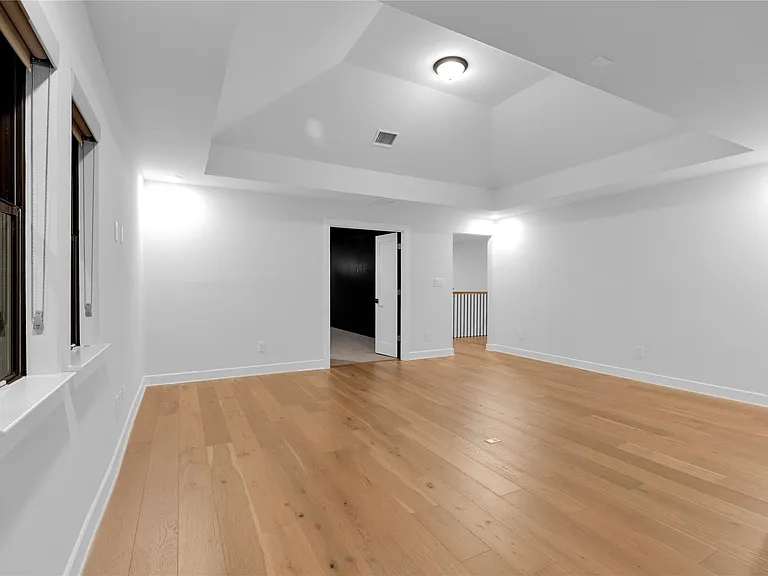 6 Gentle Branch Pl — Photo 31