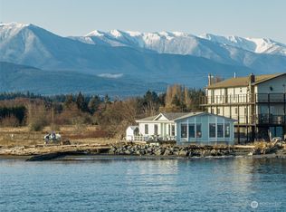 361 Three Crabs Rd, Sequim, WA 98382