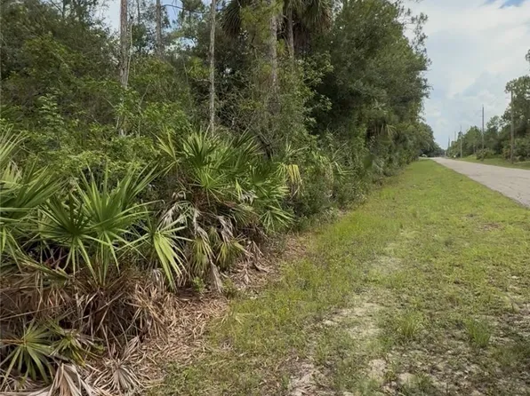 2114 Wellington Ave, Alva, FL 33920