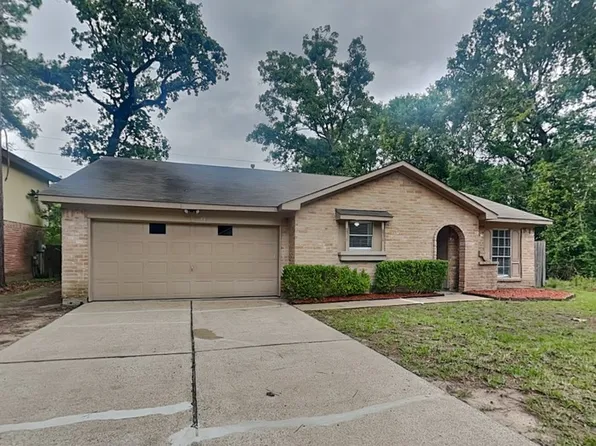 3327 Sycamore Springs Dr, Humble, TX 77339