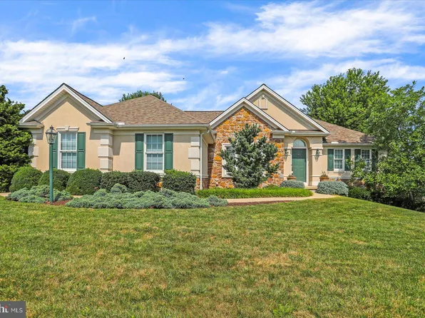 345 Dew Drop Rd, York, PA 17402