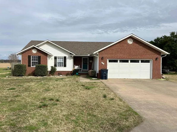840 S Garfield Ave, Piggott, AR 72454