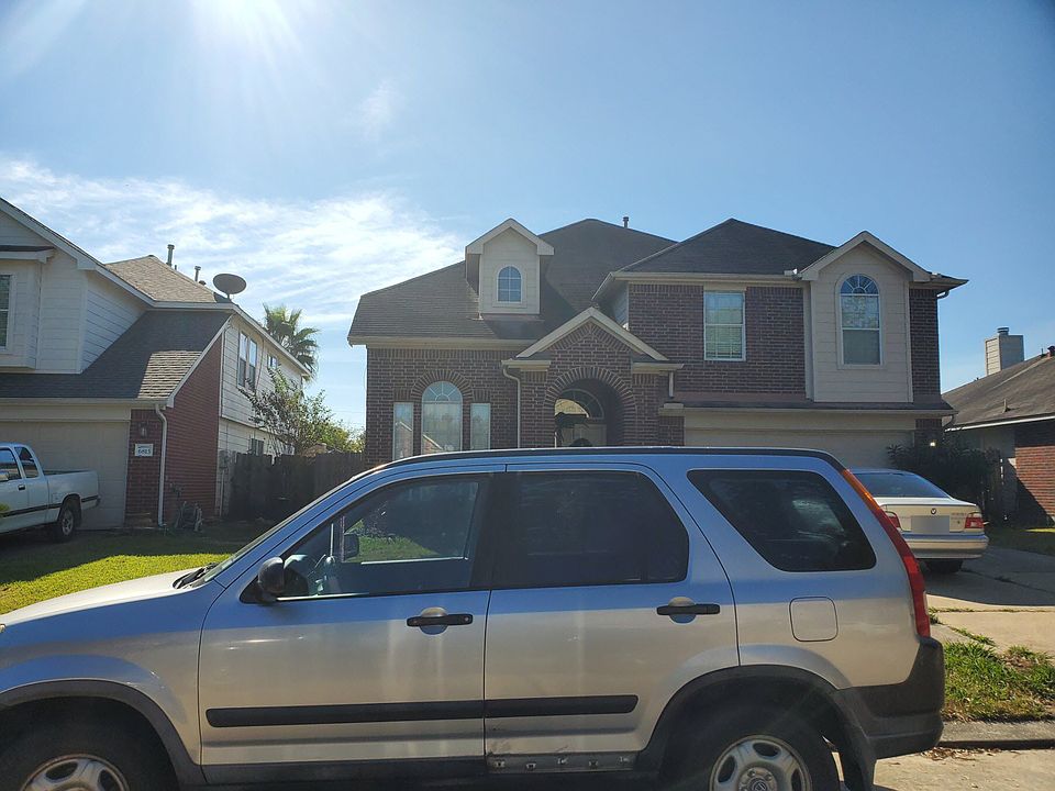 2nd image of 6819 Silver Shores Ln