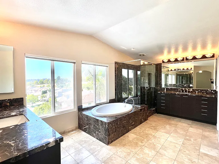 10924 Derrydown Way — Photo 15
