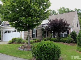 645 Lipford Dr, Cary, NC 27519