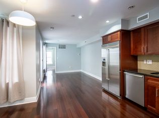 1522 Race St UNIT 4, Philadelphia, PA 19102