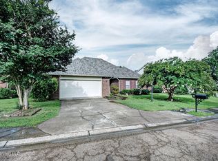 105 Garden Way, Clinton, MS 39056