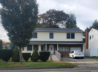 1596 Wantagh Ave, Wantagh, NY 11793
