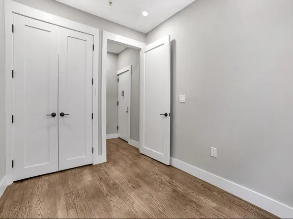 421 Audobon Avenue image 5 of 7