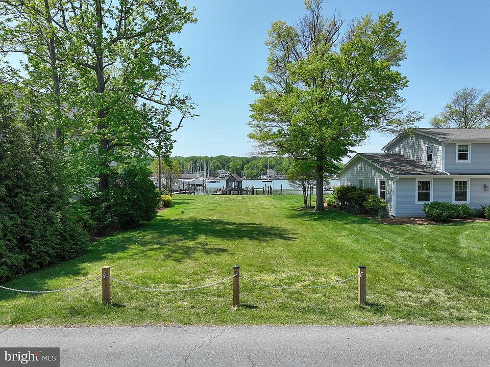 1st image of 48 E Lake Dr