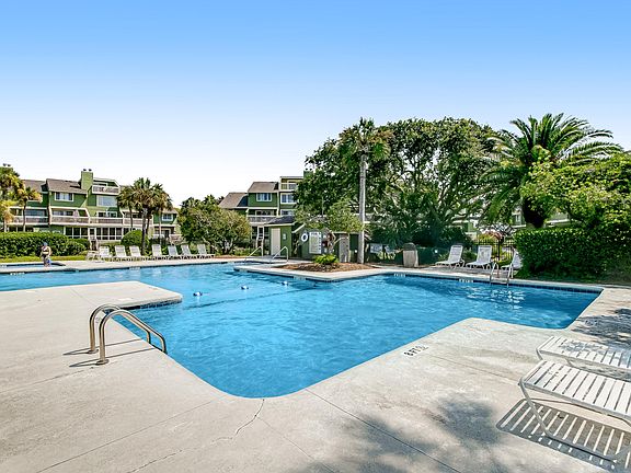 4th image of 1200 Palmetto Dr #12-B