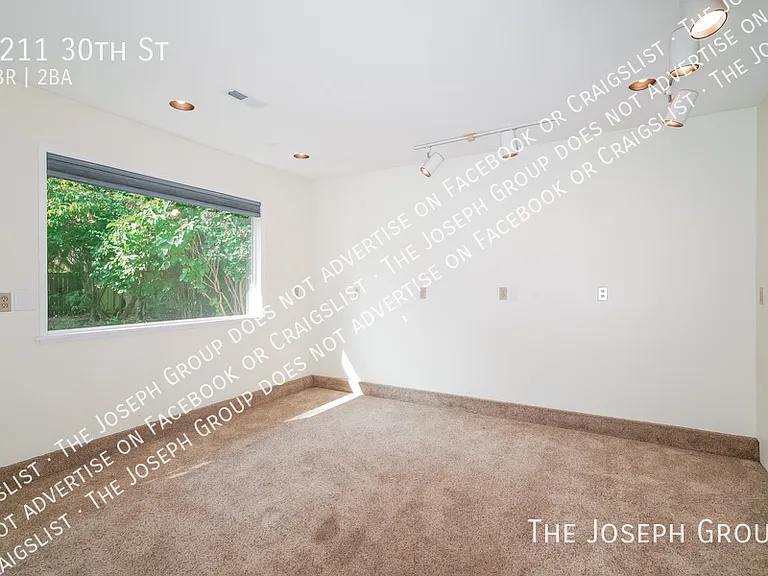 2211 30th St — Photo 10