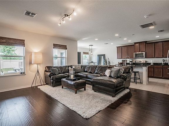 5th image of 2739 Monticello Way