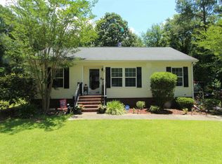 30 Coach Hill Rd, Camden, SC 29020