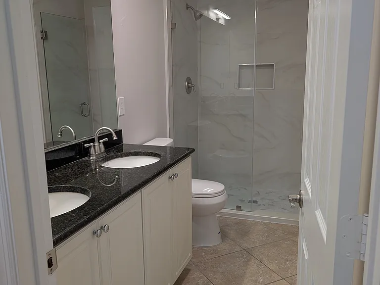 22104 Majestic Woods Way — Photo 12