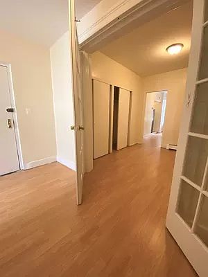5th image of 1567 2nd Ave #A3