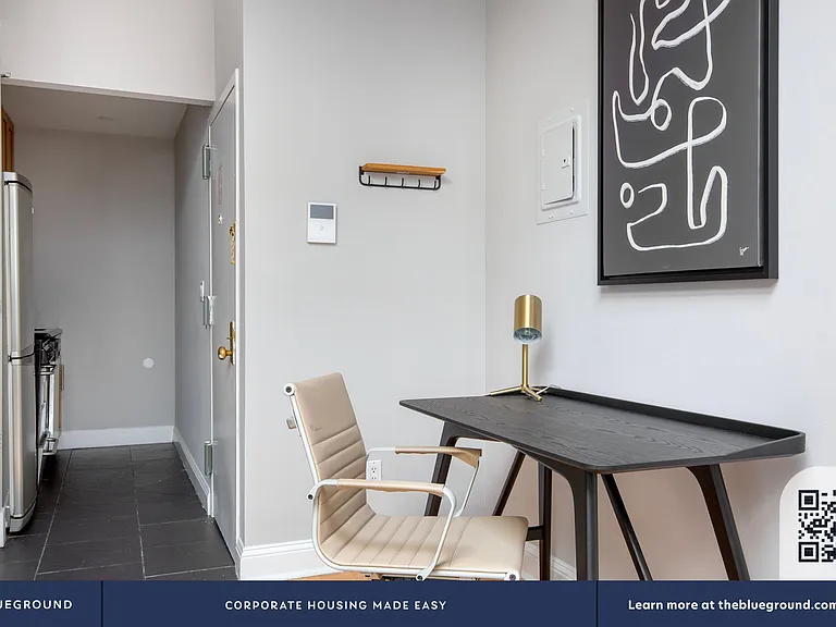 120 Christopher St #16 — Photo 5