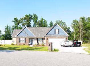 3242 Bonita Farms Rd, Wade, NC 28395