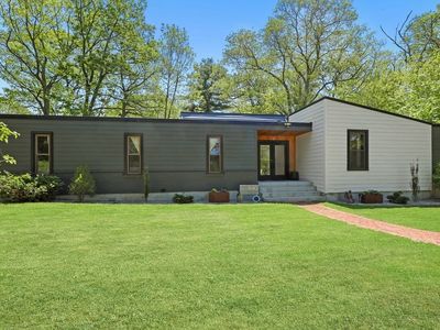 640 High St, North Attleboro, MA, 02760