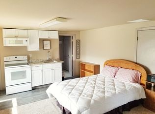 3325 SW Hailey Ave #B, Pendleton, OR 97801