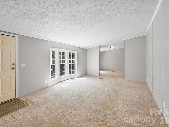 4th image of 98 Fork Ridge Ln