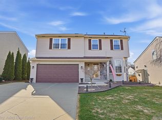 1627 Newgate Ln, Howell, MI 48843