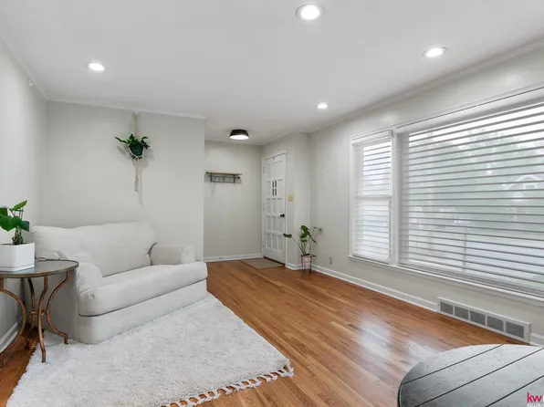 3920 Randolph St, Lincoln, NE 68510