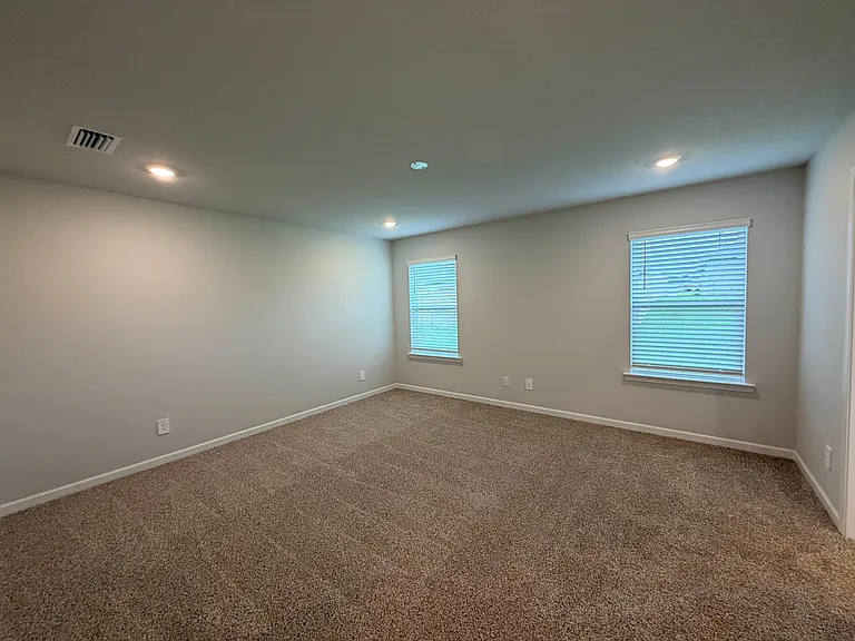 10555 Lowell St W — Photo 14